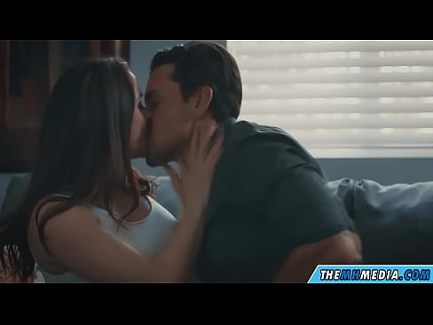 ❤️ Gnéas rómánsúil le mamaí busty maith ️ Fucking linn ❌